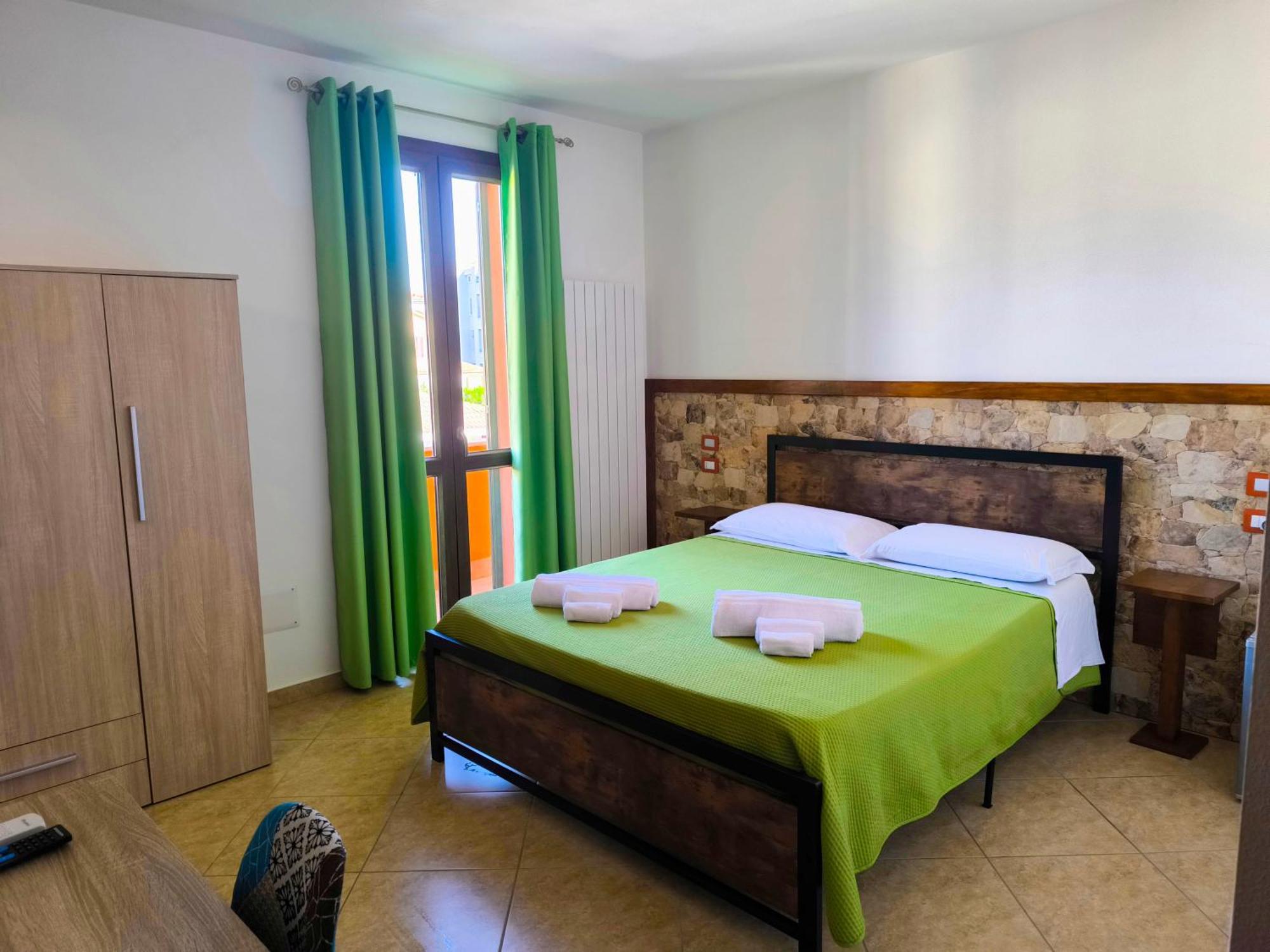 B&B Mamuthones Porto Torres Exterior foto